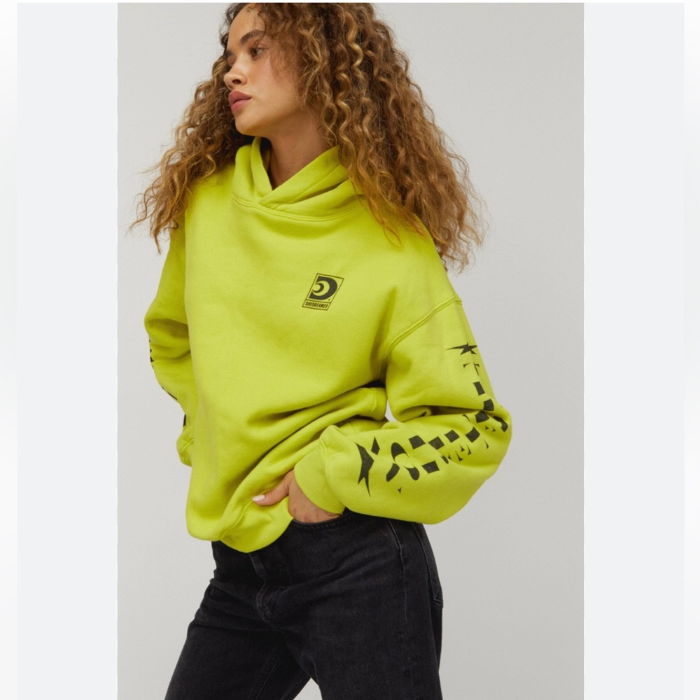 DAYDREAMER “AFTER SHOW” BF HOODIE NWT Size M